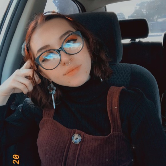 juliezak95